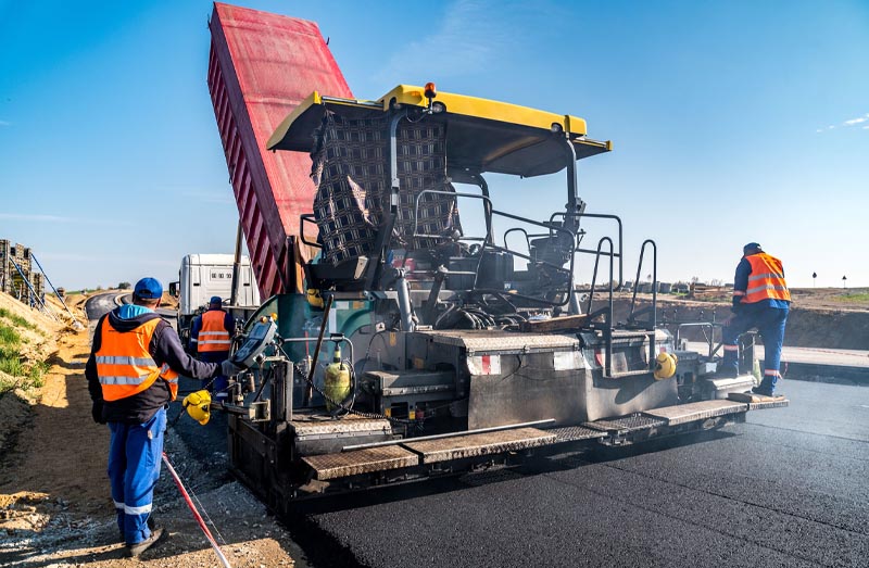home-blurb-asphalt maintenance